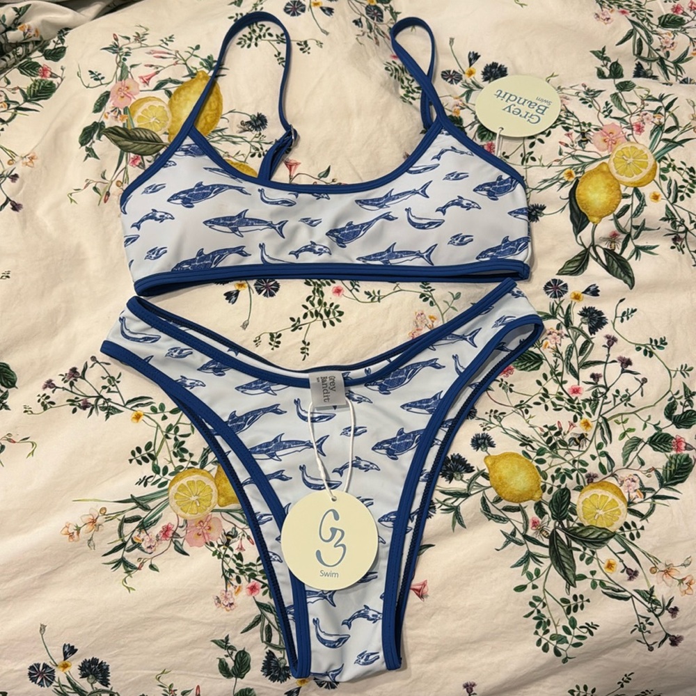 Grey Bandit swim nwt